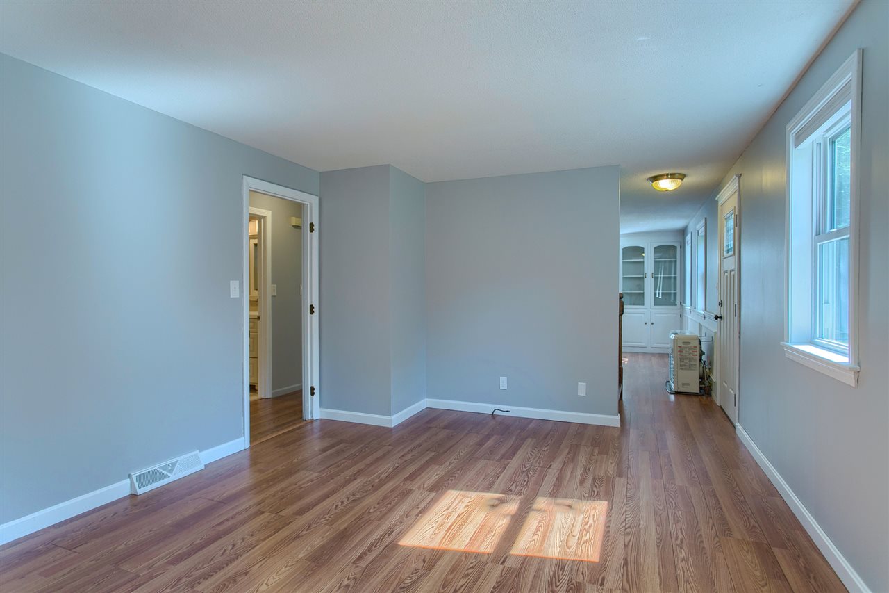 6 Balcom Road Pelham, NH 03076 - Photo 16 of 40