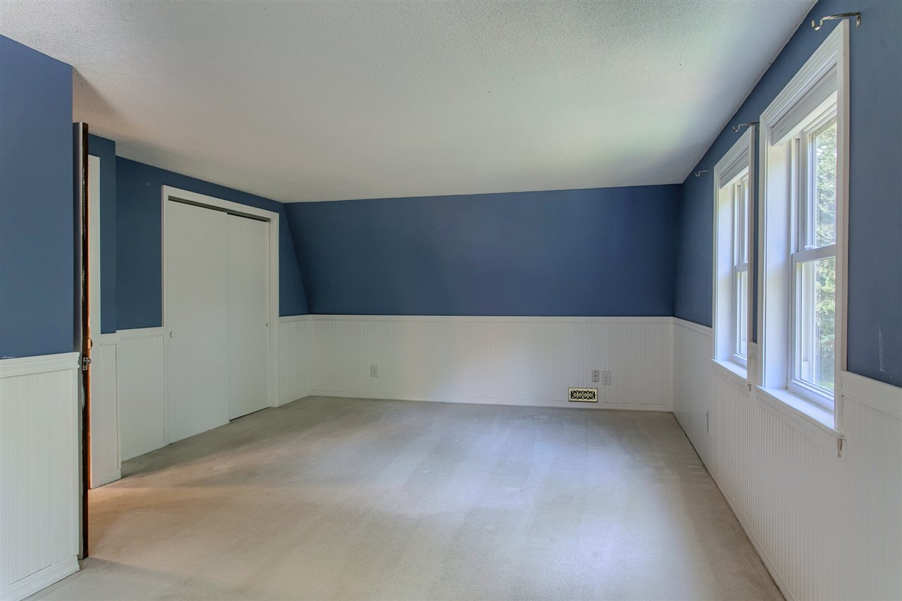 6 Balcom Road Pelham, NH 03076 - Photo 19 of 40