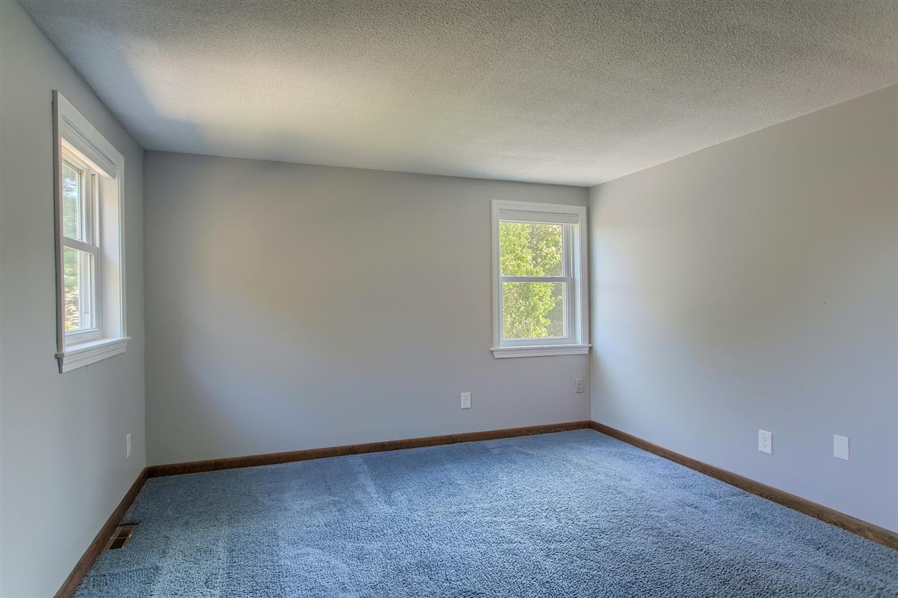 6 Balcom Road Pelham, NH 03076 - Photo 23 of 40