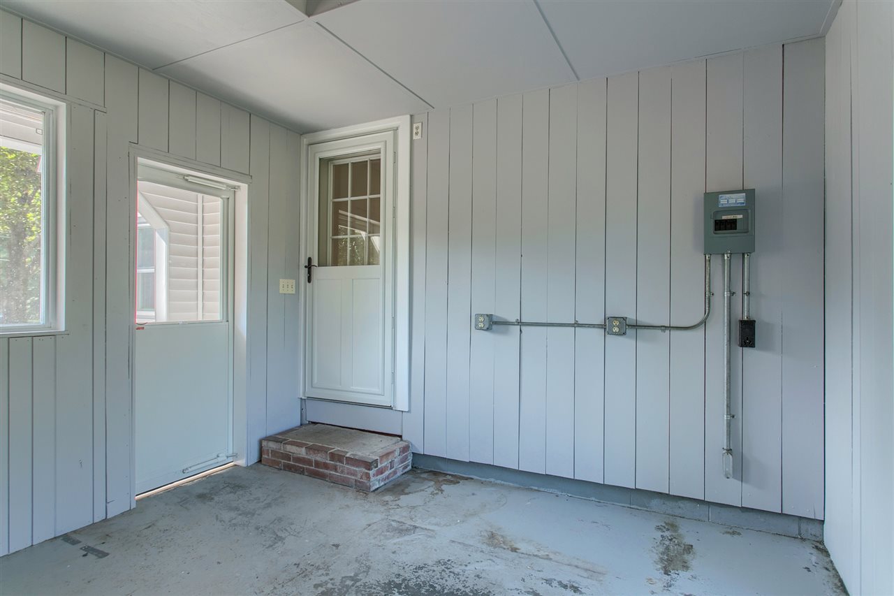 6 Balcom Road Pelham, NH 03076 - Photo 8 of 40