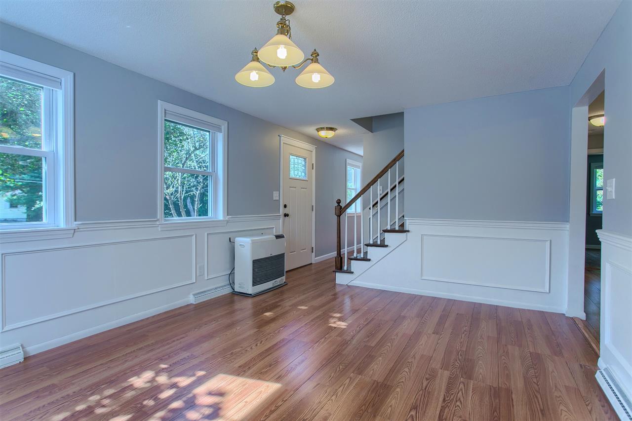 6 Balcom Road Pelham, NH 03076 - Photo 10 of 40