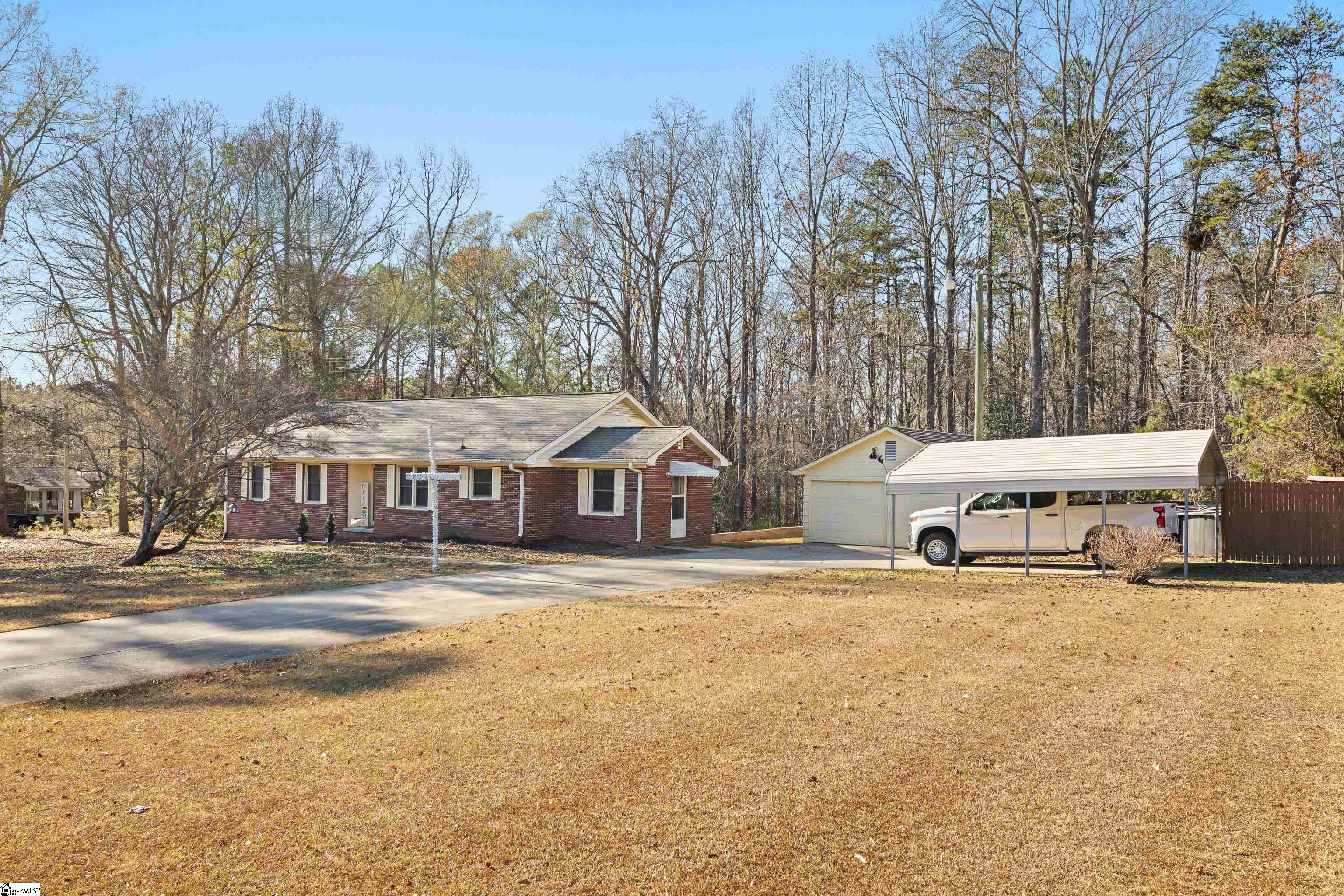 537 Bailey Road Union, SC 29379 - Photo 4 of 34