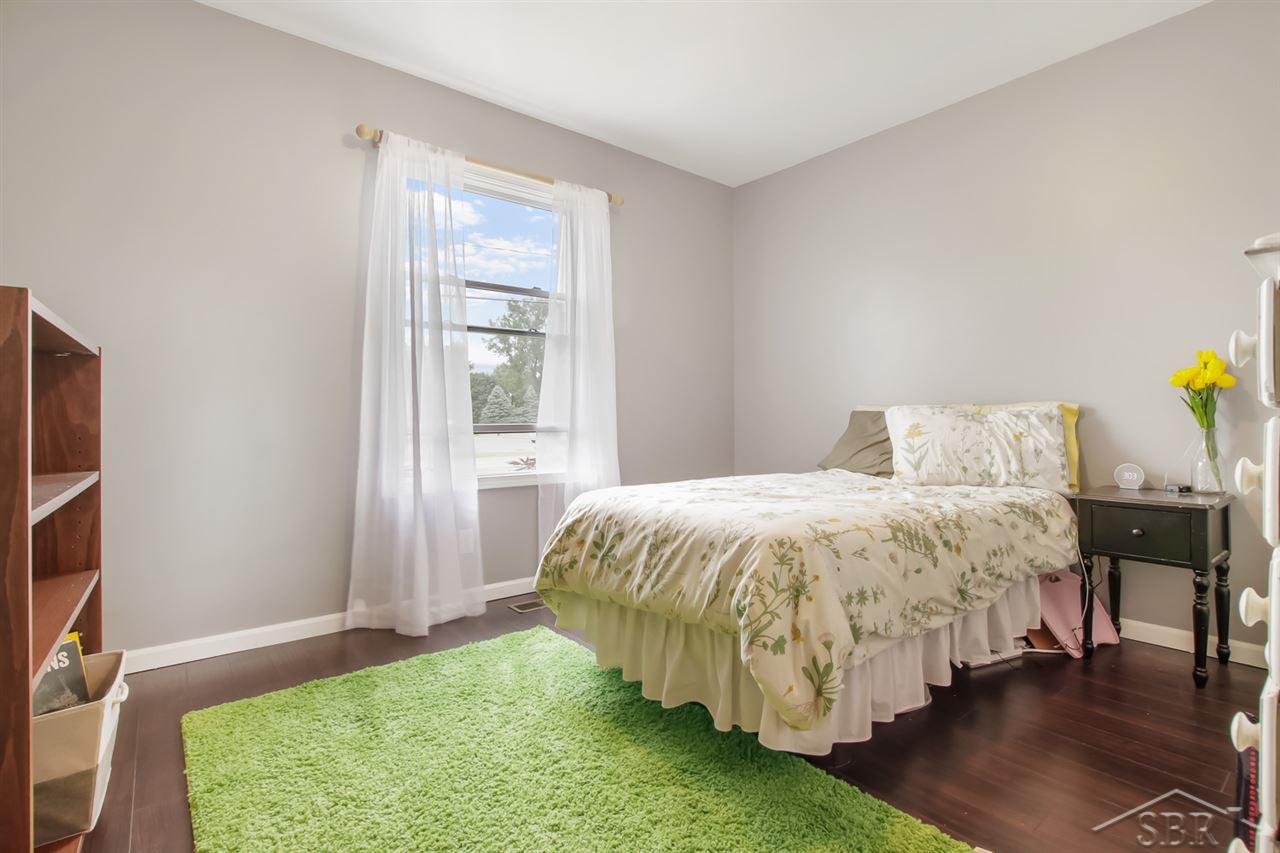 9385 Coldwater Road Flushing, MI 48433 - Photo 13 of 22 Bedroom 2