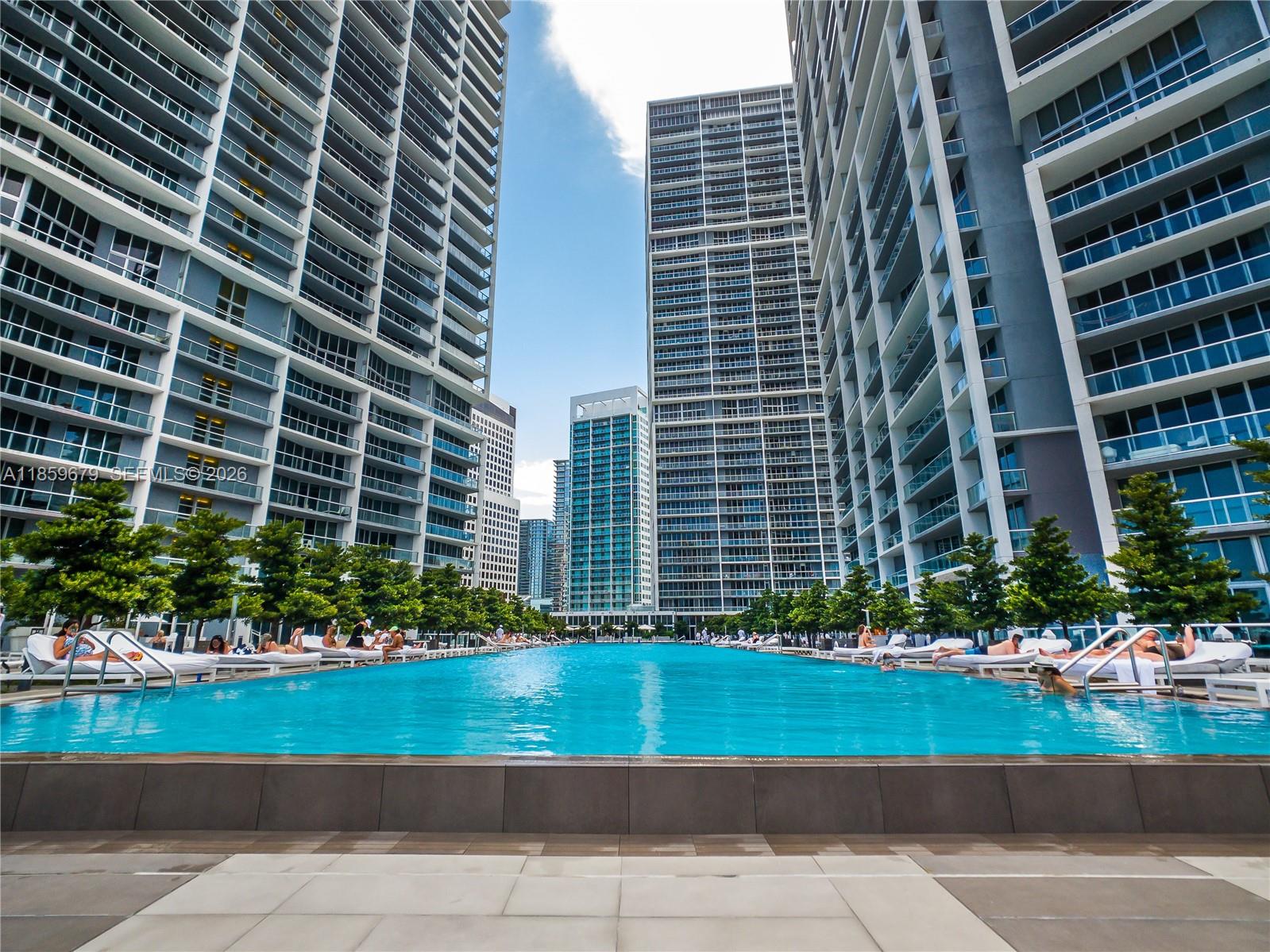 485 Brickell Avenue, Unit 2210 Miami, FL 33131 - Photo 37 of 71