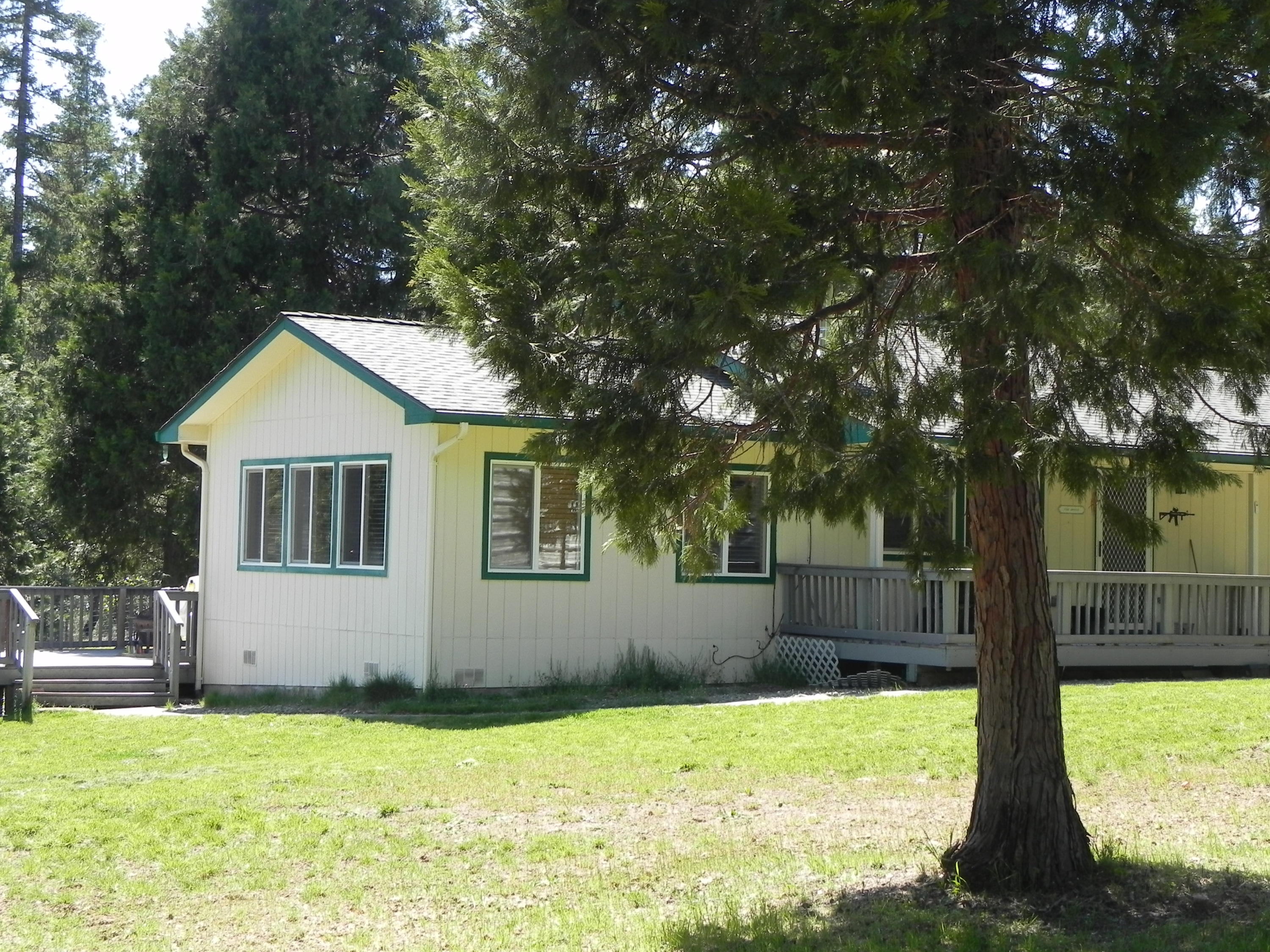 4334 Pleasant Creek Road Rogue River, OR 97537 - Photo 3 of 43 DSCN2457