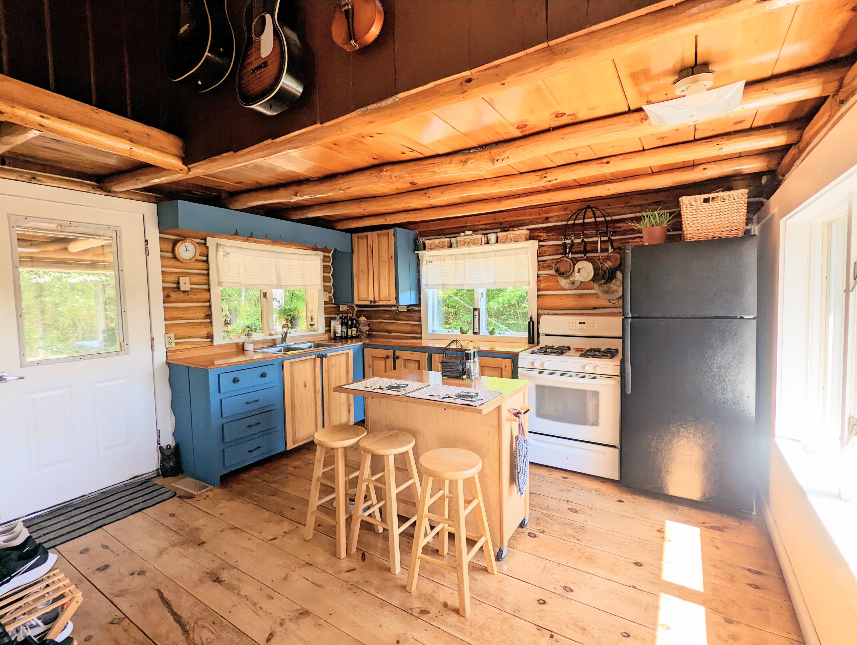 1304 West Appleton Road Appleton, ME 04862 - Photo 14 of 33 13