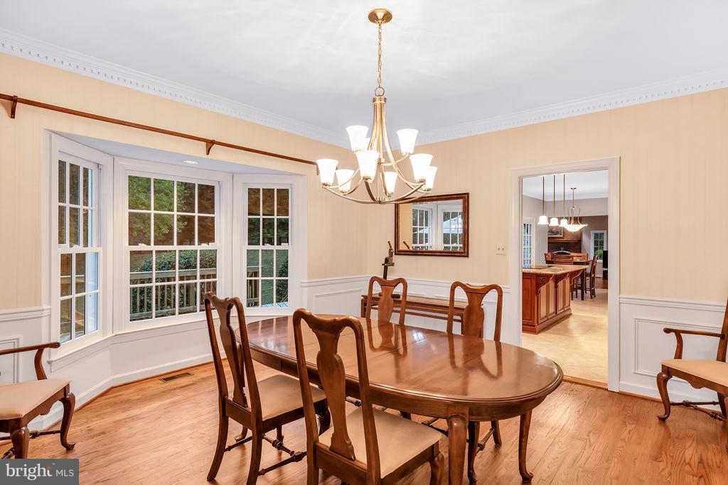5501 West Ridge View Drive Fairfax, VA 22030 - Photo 13 of 30 Large dining room for all your family gatherings