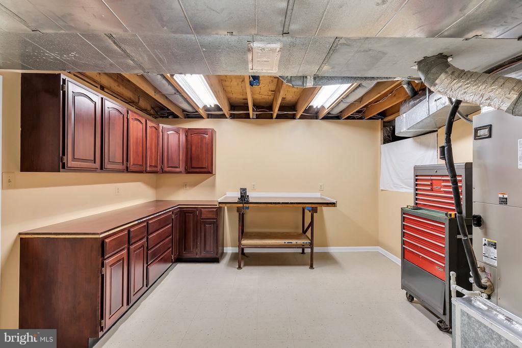 5501 West Ridge View Drive Fairfax, VA 22030 - Photo 27 of 30 Work shop