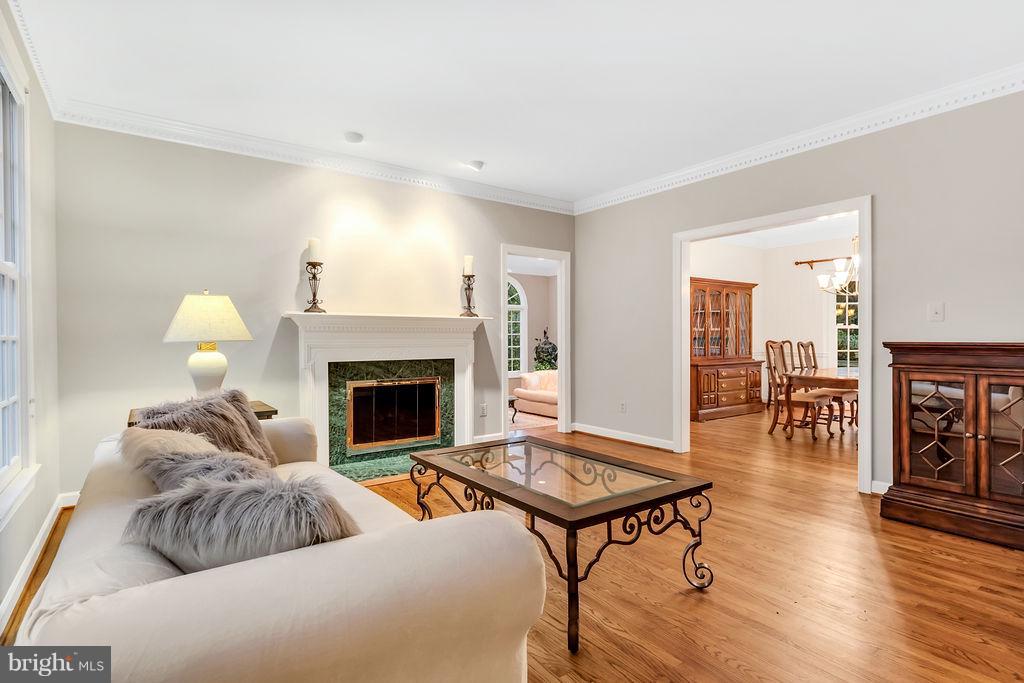 5501 West Ridge View Drive Fairfax, VA 22030 - Photo 30 of 30 Tons of light throughout this open floor plan