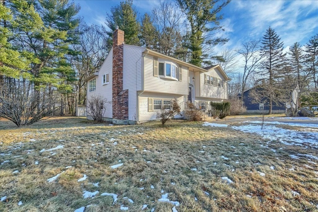 80 Navillus Road Tewksbury, MA 01876 - Photo 2 of 42 Gallery Image 2