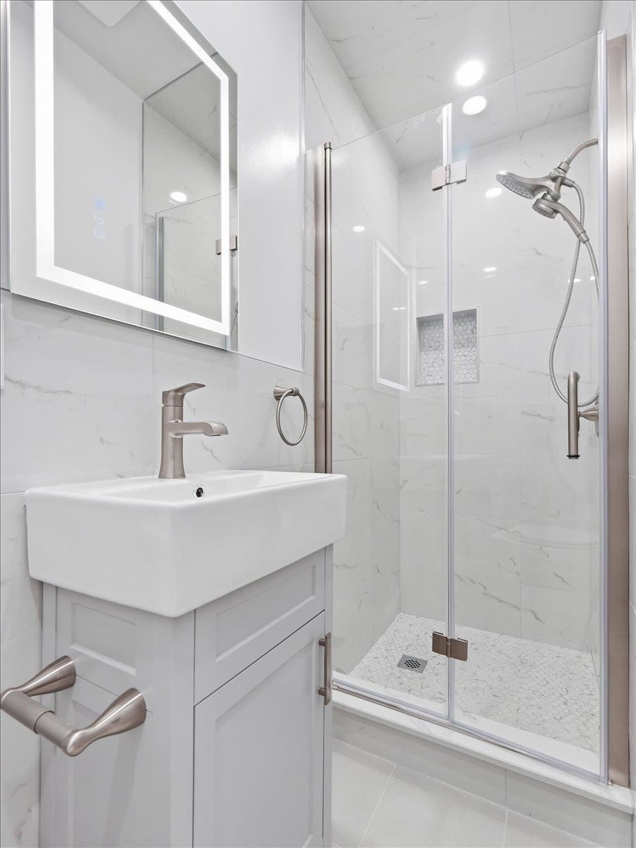 119 Bergen Street, Unit 2 Harrison, NJ 07029 - Photo 21 of 30