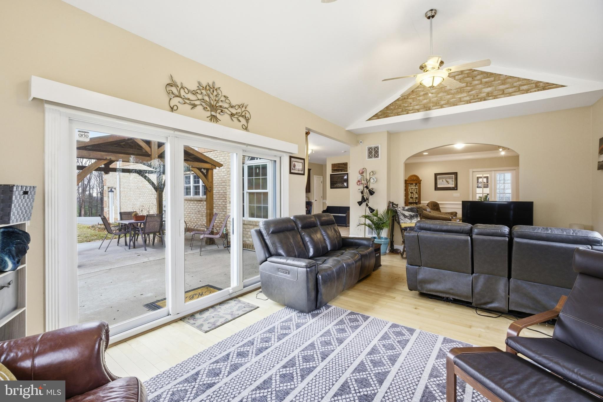 21111 Greenbrier Road Boonsboro, MD 21713 - Photo 25 of 92