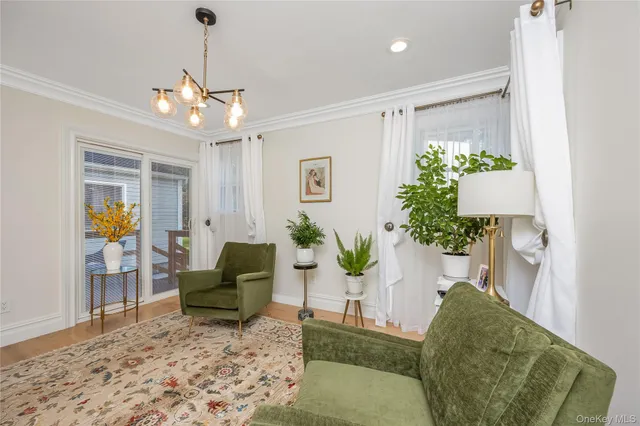 $1,250,000 | 2 Hamilton Street, Farmingdale, NY 11735