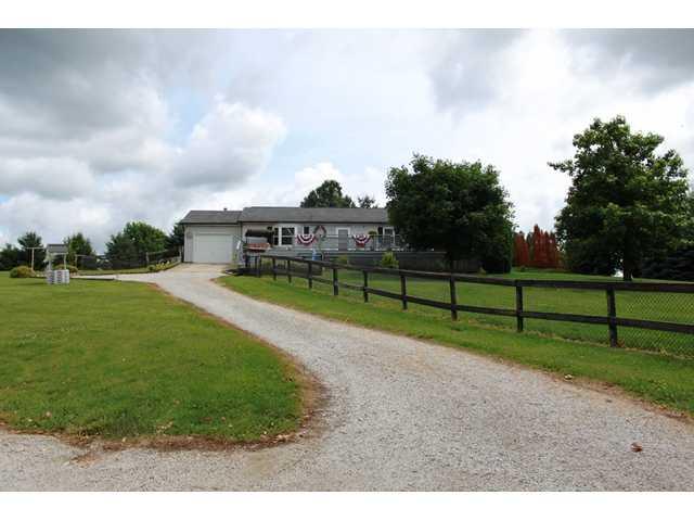 9807 North Baltimore Road Monrovia, IN 46157 - Photo 2 of 18 Gallery Image 2