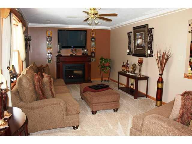 9807 North Baltimore Road Monrovia, IN 46157 - Photo 4 of 18 Gallery Image 4