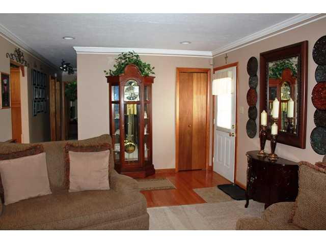 9807 North Baltimore Road Monrovia, IN 46157 - Photo 6 of 18 Gallery Image 6