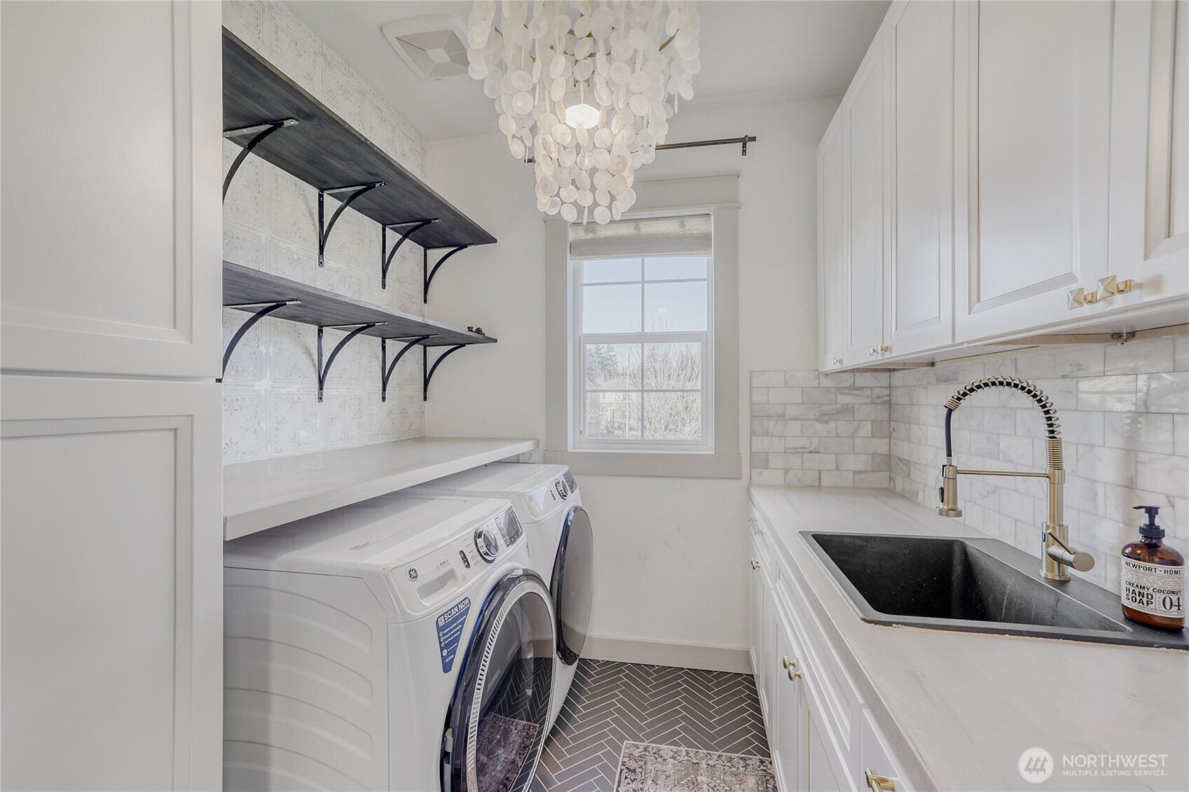 19631 38th Drive Southeast Bothell, WA 98012 - Photo 18 of 37