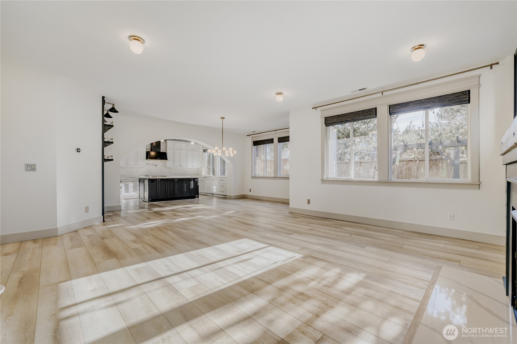 19631 38th Drive Southeast Bothell, WA 98012 - Photo 8 of 37