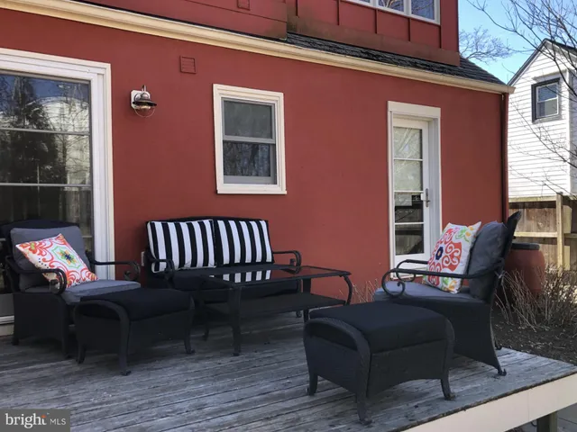 $3,900 | 922 Jackson Street, Annapolis, MD 21403