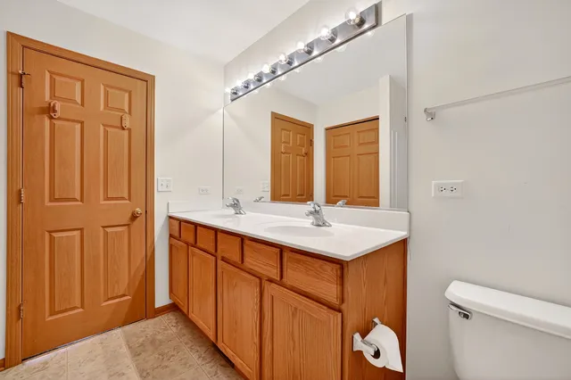 a view of a room with a empty space