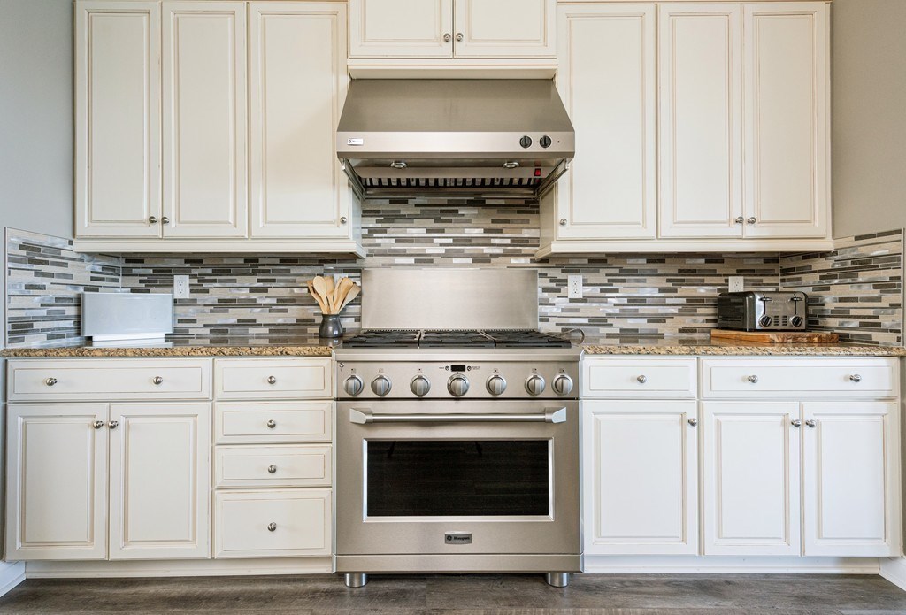 157 HMS Halsted Drive, Unit 157 Hingham, MA 02043 - Photo 11 of 38