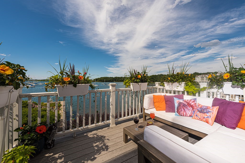 157 HMS Halsted Drive, Unit 157 Hingham, MA 02043 - Photo 2 of 38