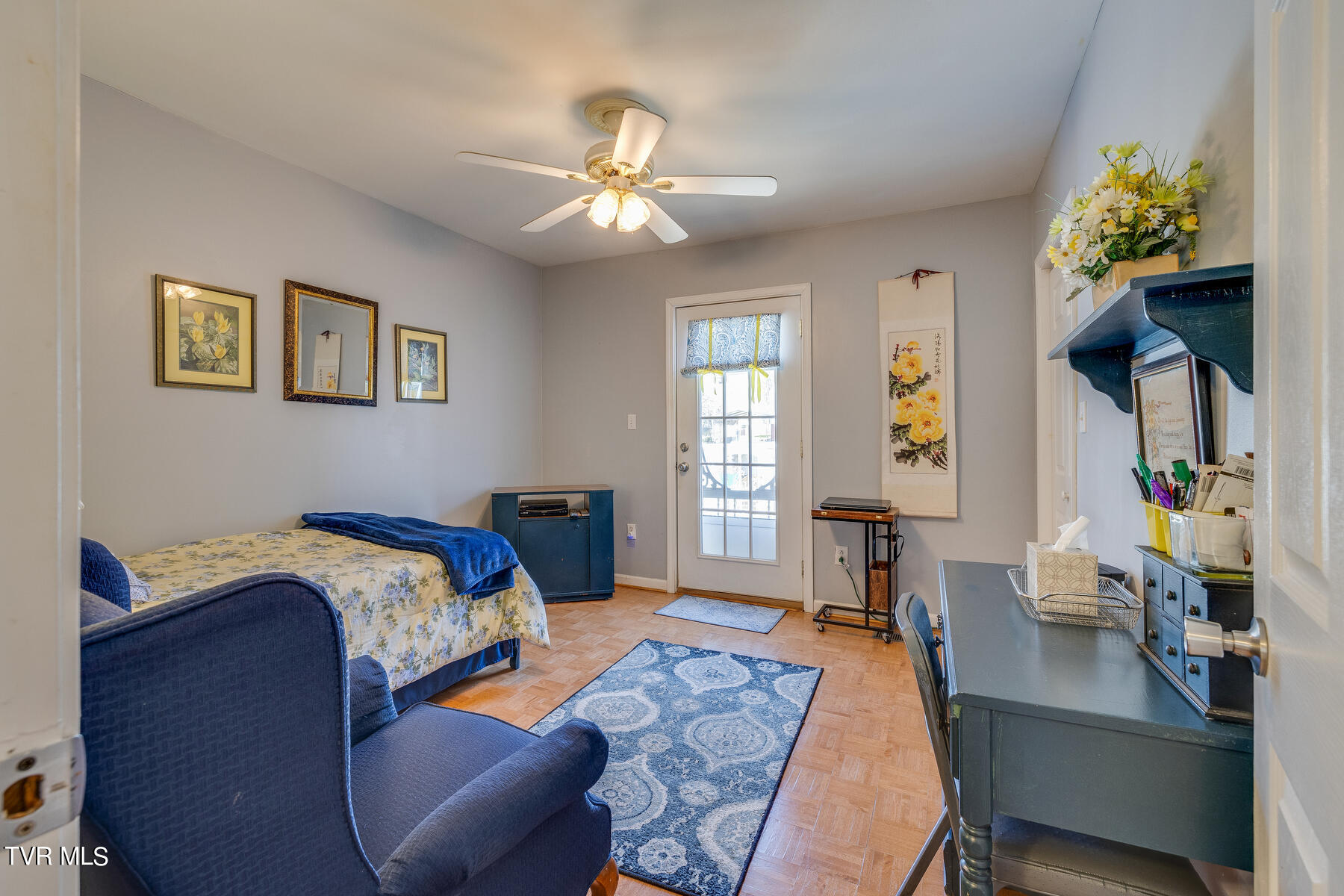 1011 Georgia Avenue Bristol, TN 37620 - Photo 15 of 35 015