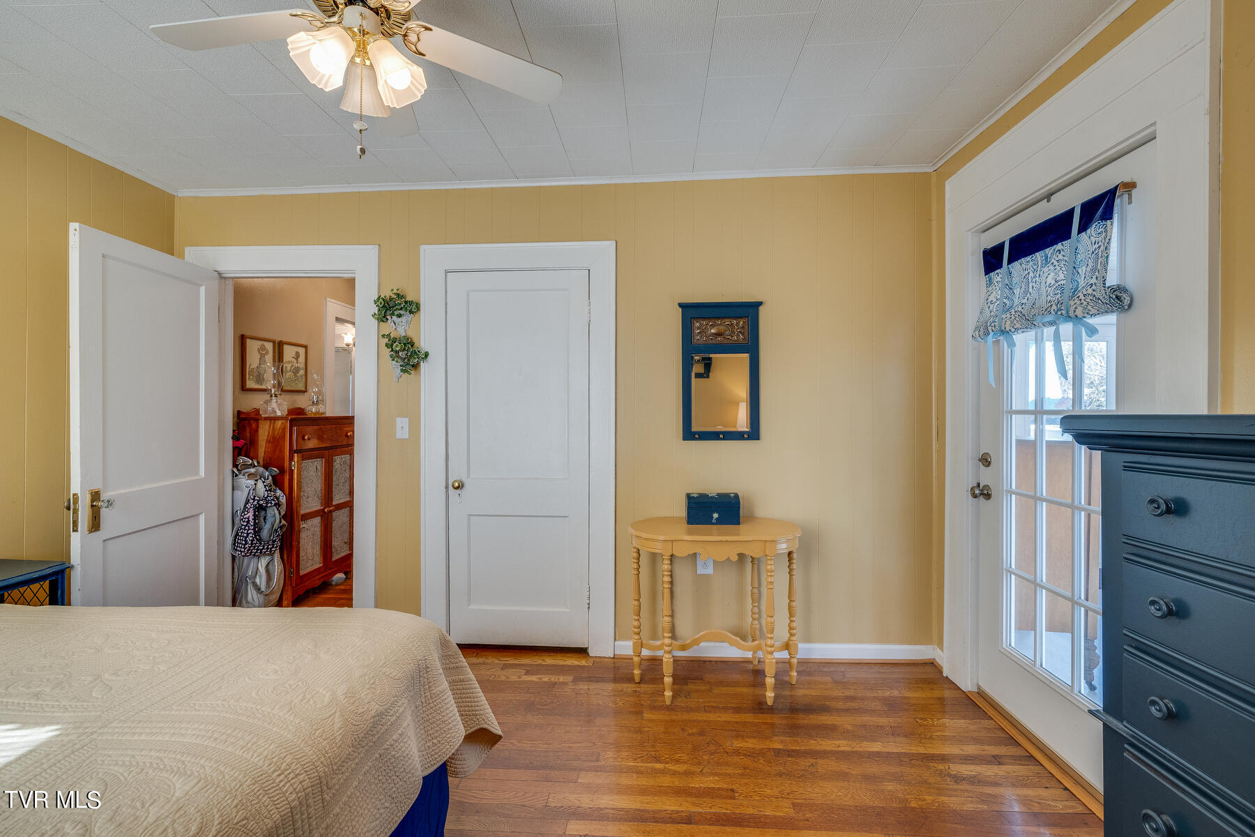 1011 Georgia Avenue Bristol, TN 37620 - Photo 21 of 35 021