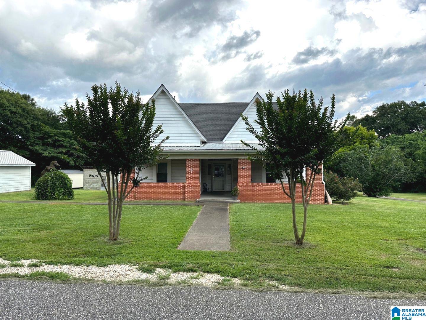 140 5th Avenue Lineville, AL 36266 - Photo 1 of 18
