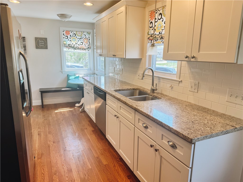 24 Coventry Drive Coventry, RI 02816 - Photo 5 of 24