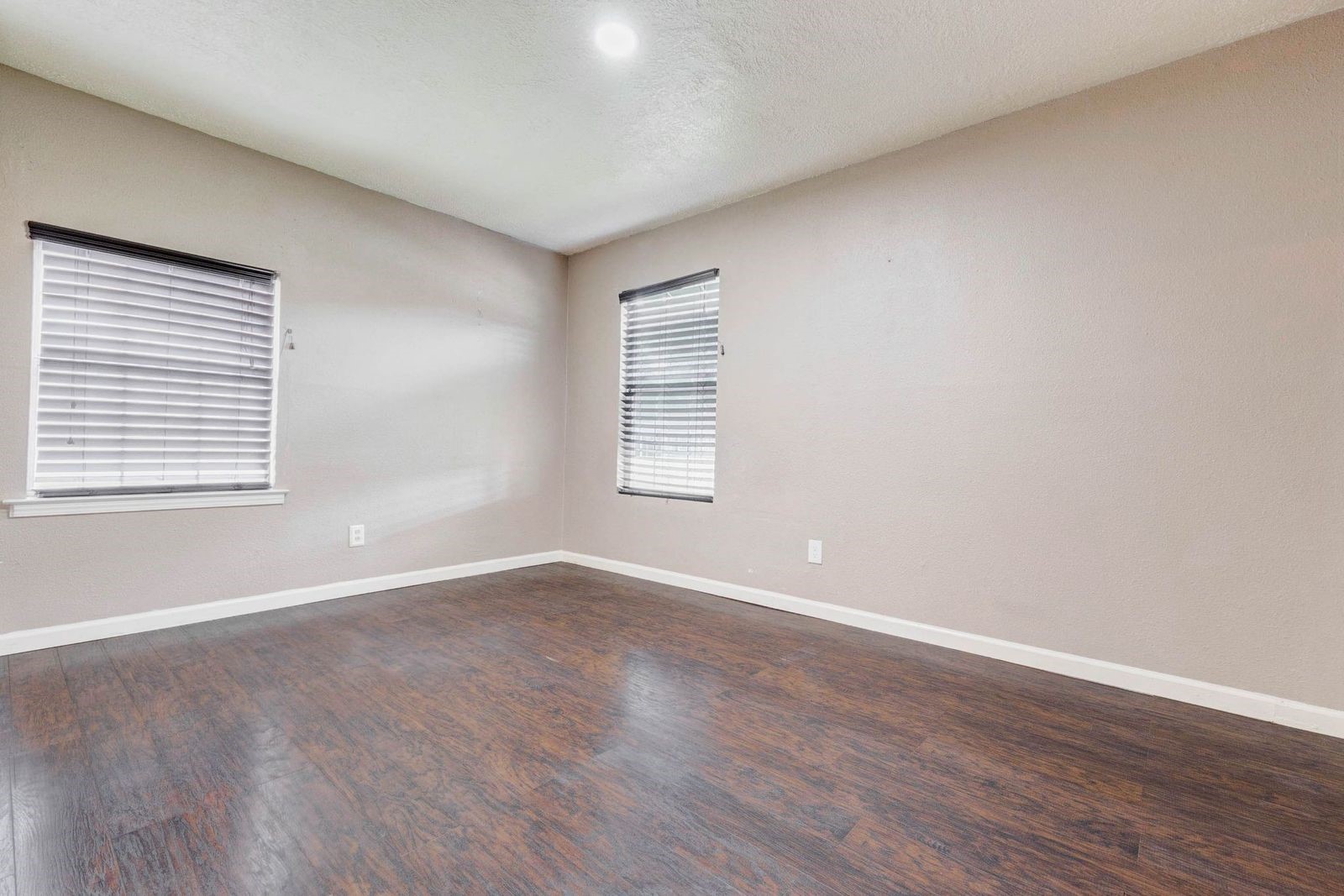 617 Burke Road Pasadena, TX 77506 - Photo 8 of 20 Bedroom