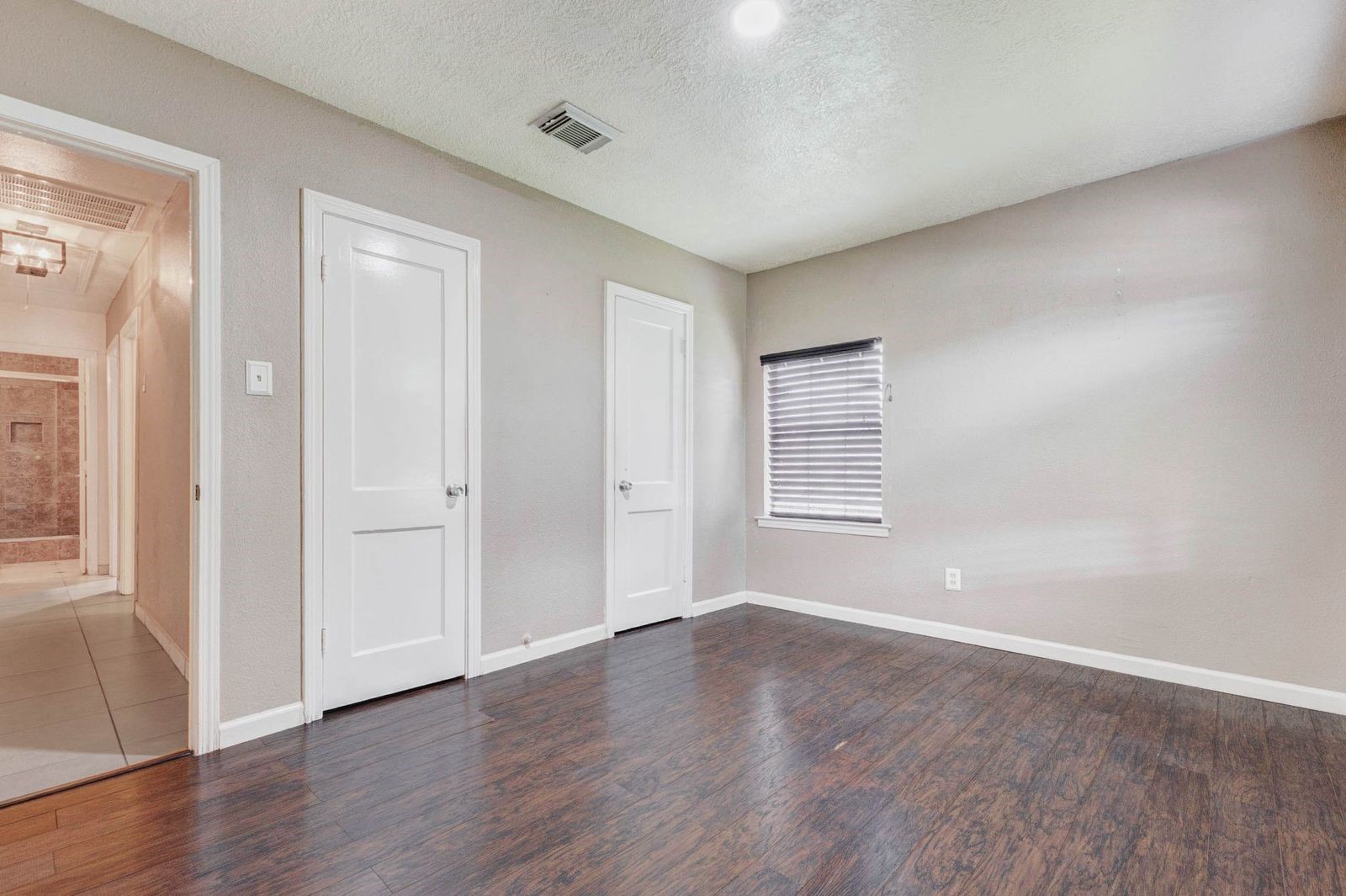 617 Burke Road Pasadena, TX 77506 - Photo 10 of 20 Bedroom