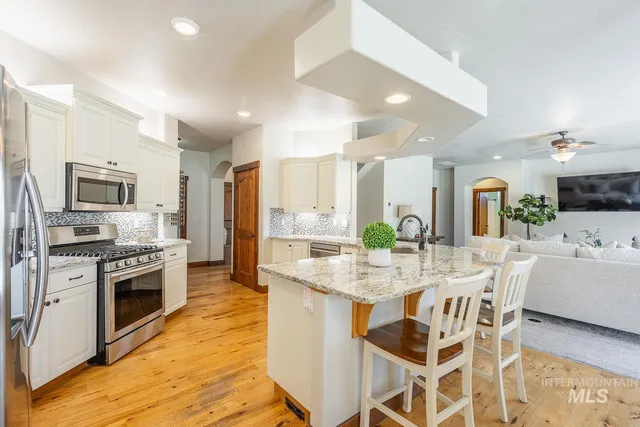 $999,999 | 296 North Clearpoint Way, Eagle, ID 83616