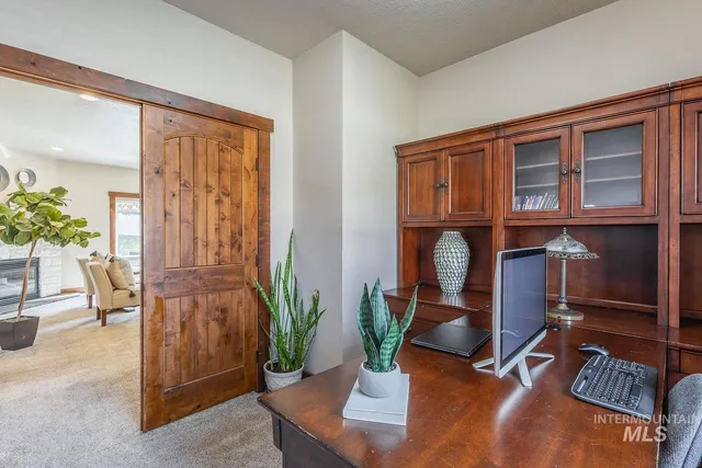 $999,999 | 296 North Clearpoint Way, Eagle, ID 83616