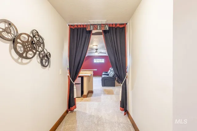 $999,999 | 296 North Clearpoint Way, Eagle, ID 83616