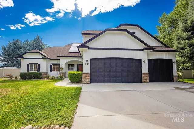 $999,999 | 296 North Clearpoint Way, Eagle, ID 83616