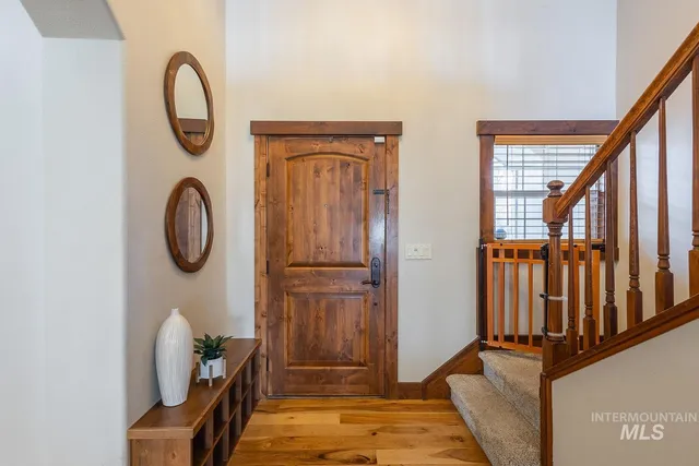 $999,999 | 296 North Clearpoint Way, Eagle, ID 83616