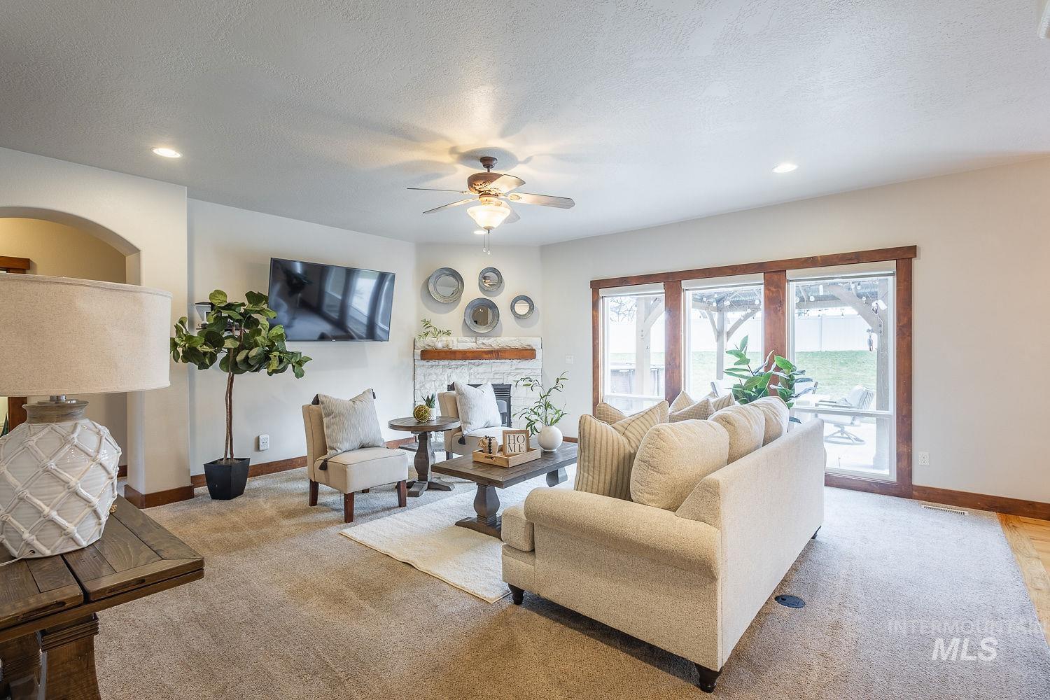 296 North Clearpoint Way Eagle, ID 83616 - Photo 7 of 50