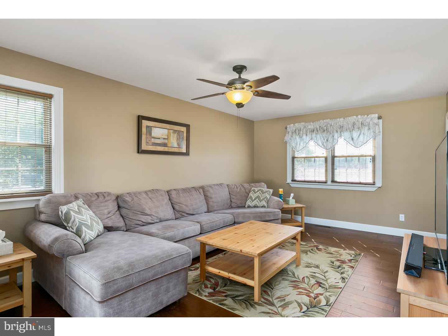 295 Perkintown Road Pedricktown, NJ 08067 - Photo 10 of 25 Family Room