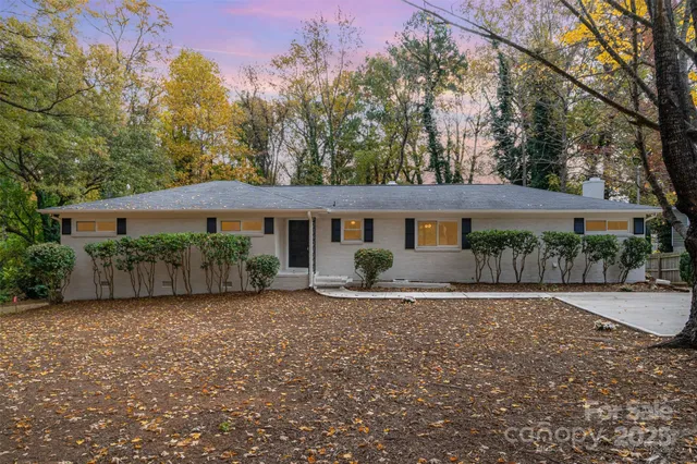 $497,000 | 1118 Jenkins Drive, Charlotte, NC 28212