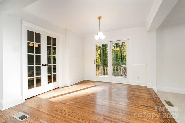 $497,000 | 1118 Jenkins Drive, Charlotte, NC 28212