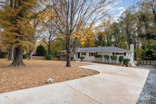 $497,000 | 1118 Jenkins Drive, Charlotte, NC 28212