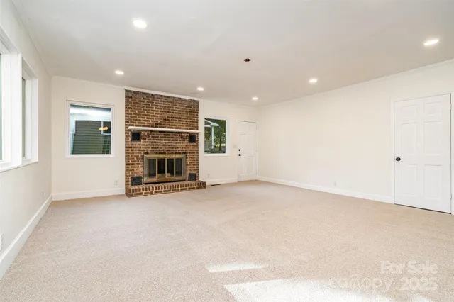 $497,000 | 1118 Jenkins Drive, Charlotte, NC 28212