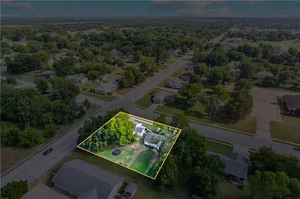 $145,000 | 2201 North 10th Street, Independence, KS 67301