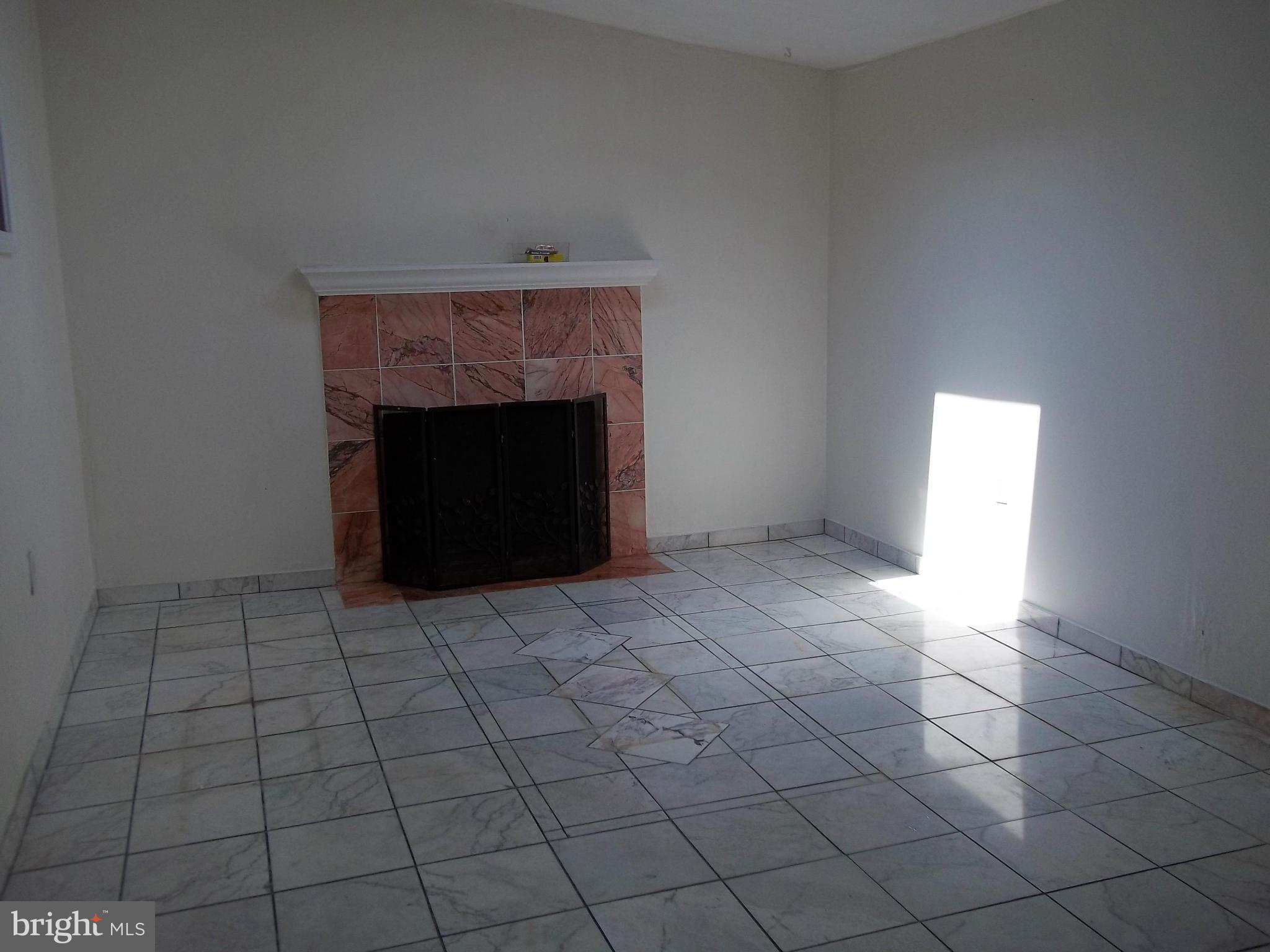 6930 Barrett Road Falls Church, VA 22042 - Photo 8 of 15 Family Room