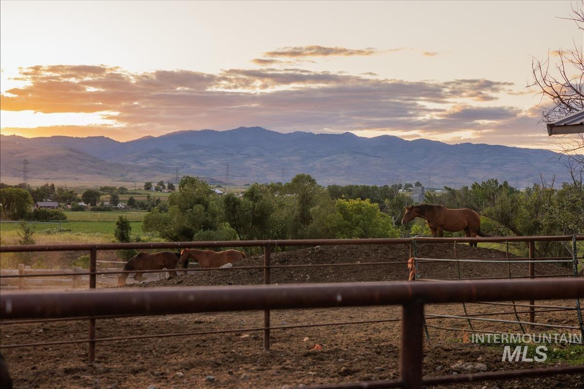 2143 Bonner Road Midvale, ID 83645 - Photo 18 of 50
