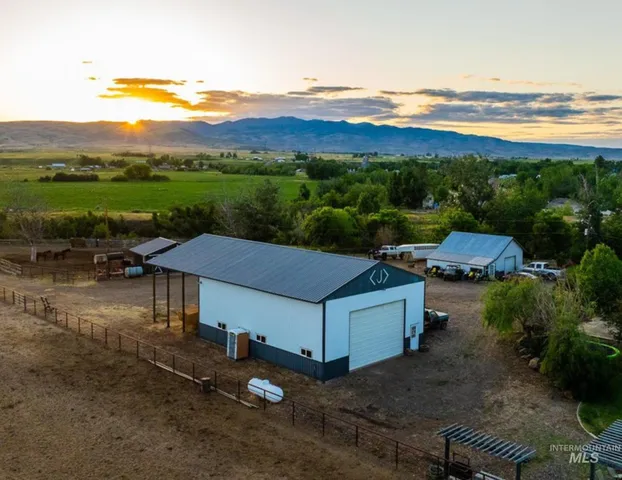 $2,550,000 | 2143 Bonner Road, Midvale, ID 83645