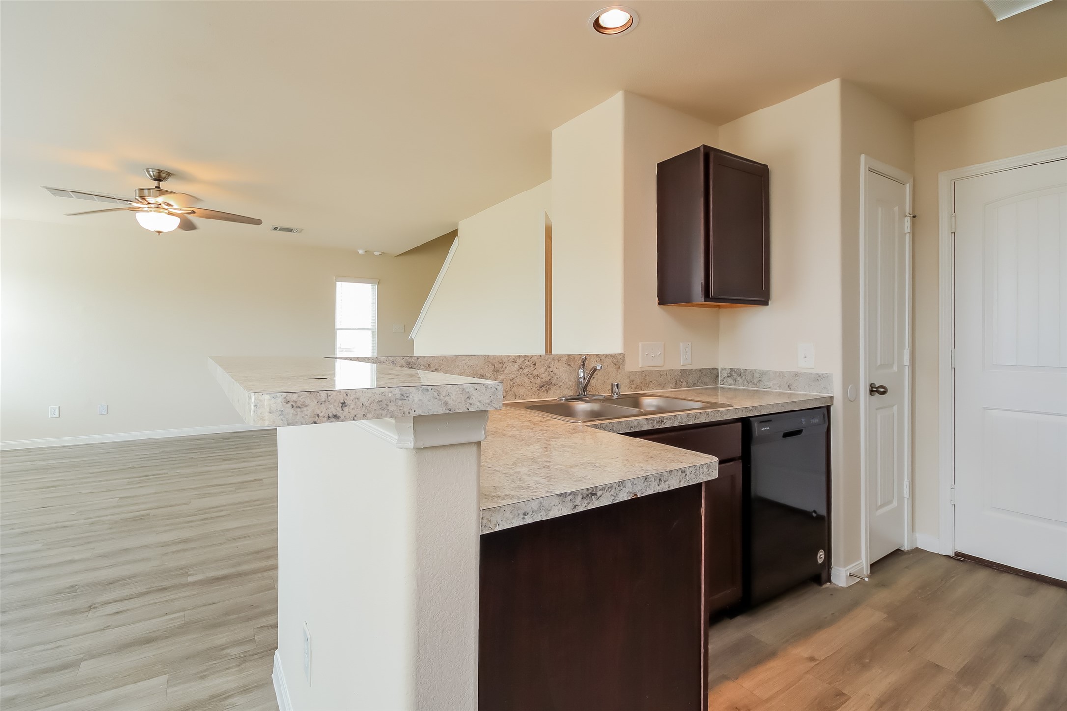 4235 Silver Ranch Road Houston, TX 77014 - Photo 5 of 15 Photos may be representative of the floor plan and not the exact home. Finishes, layout, and features of the actual property for lease may vary.