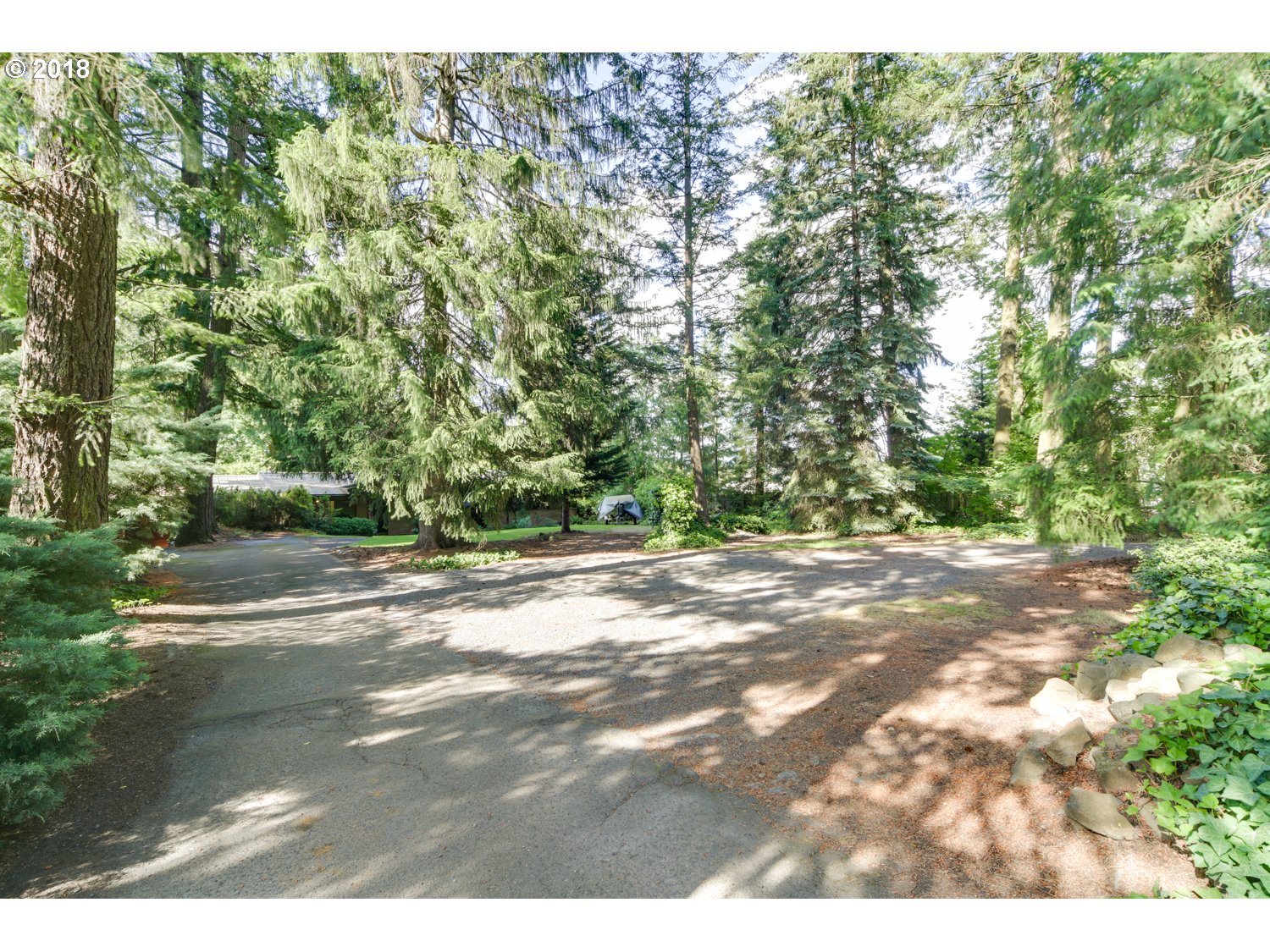 12475 Southwest Hart Road Beaverton, OR 97008 - Photo 31 of 32 Gallery Image 31