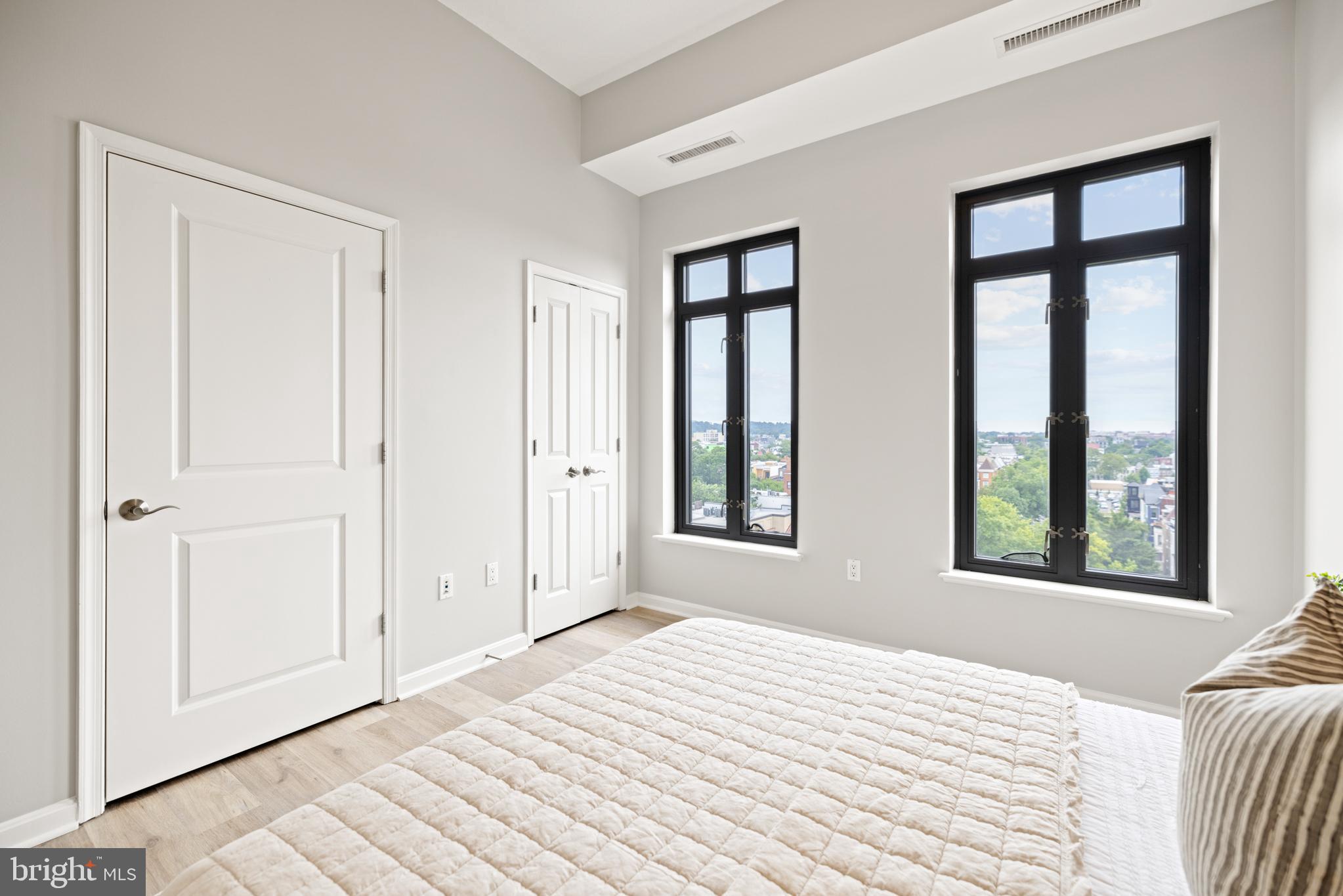 1390 Kenyon Street Northwest, Unit 805 Washington, DC 20010 - Photo 19 of 32